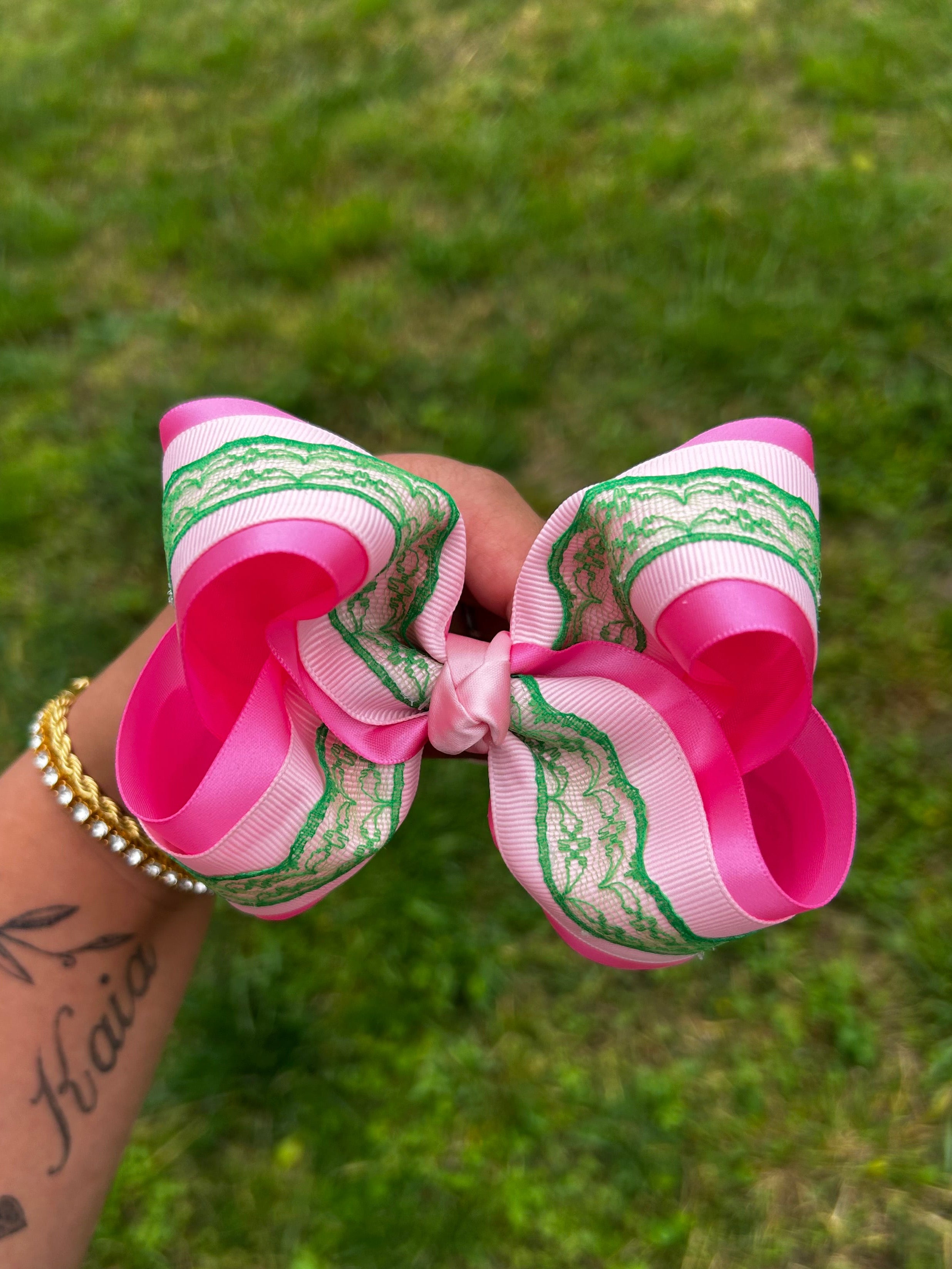 Custom Color/Size Bow