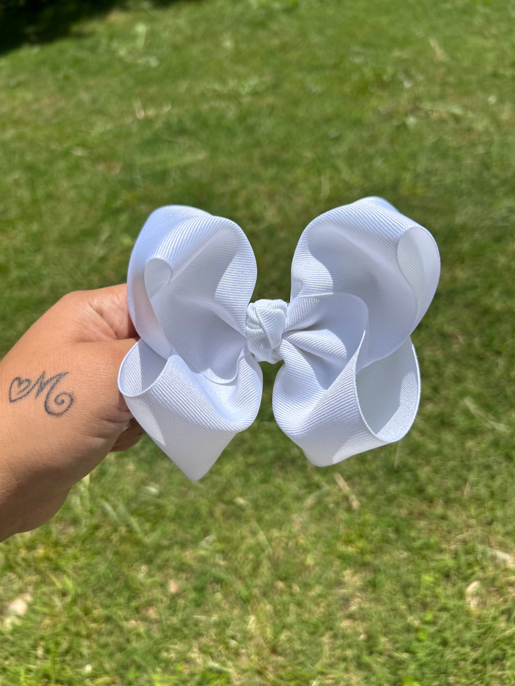 Big White Bow🤍