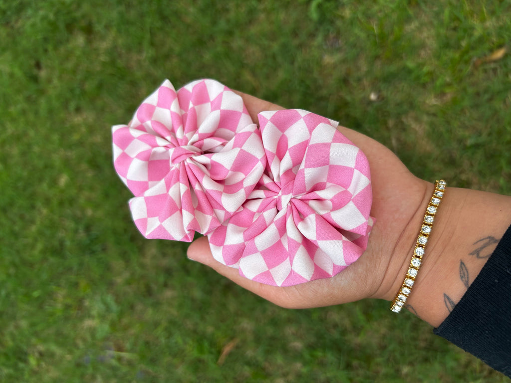 3.5 inch messy pink checkers🩷